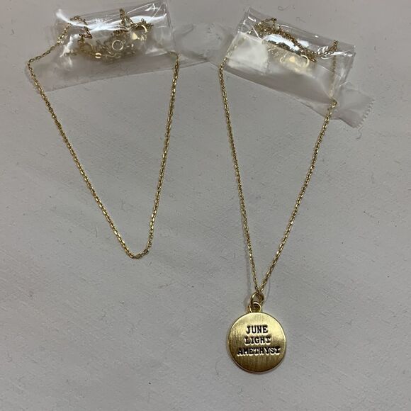 City by City two-piece chain set.  See all photos.  New with tags - Picture 5 of 6